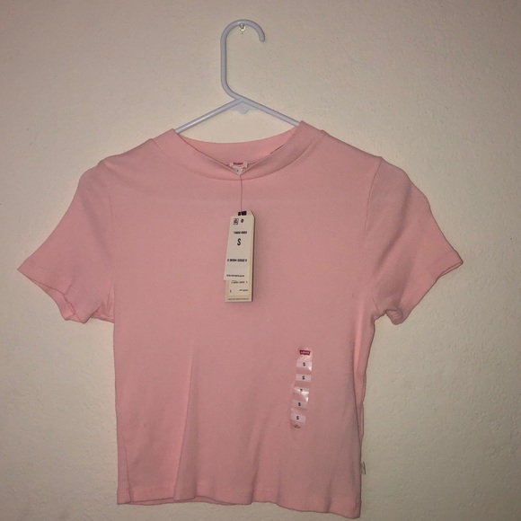 Levi’s shirt - Picture 3 of 4